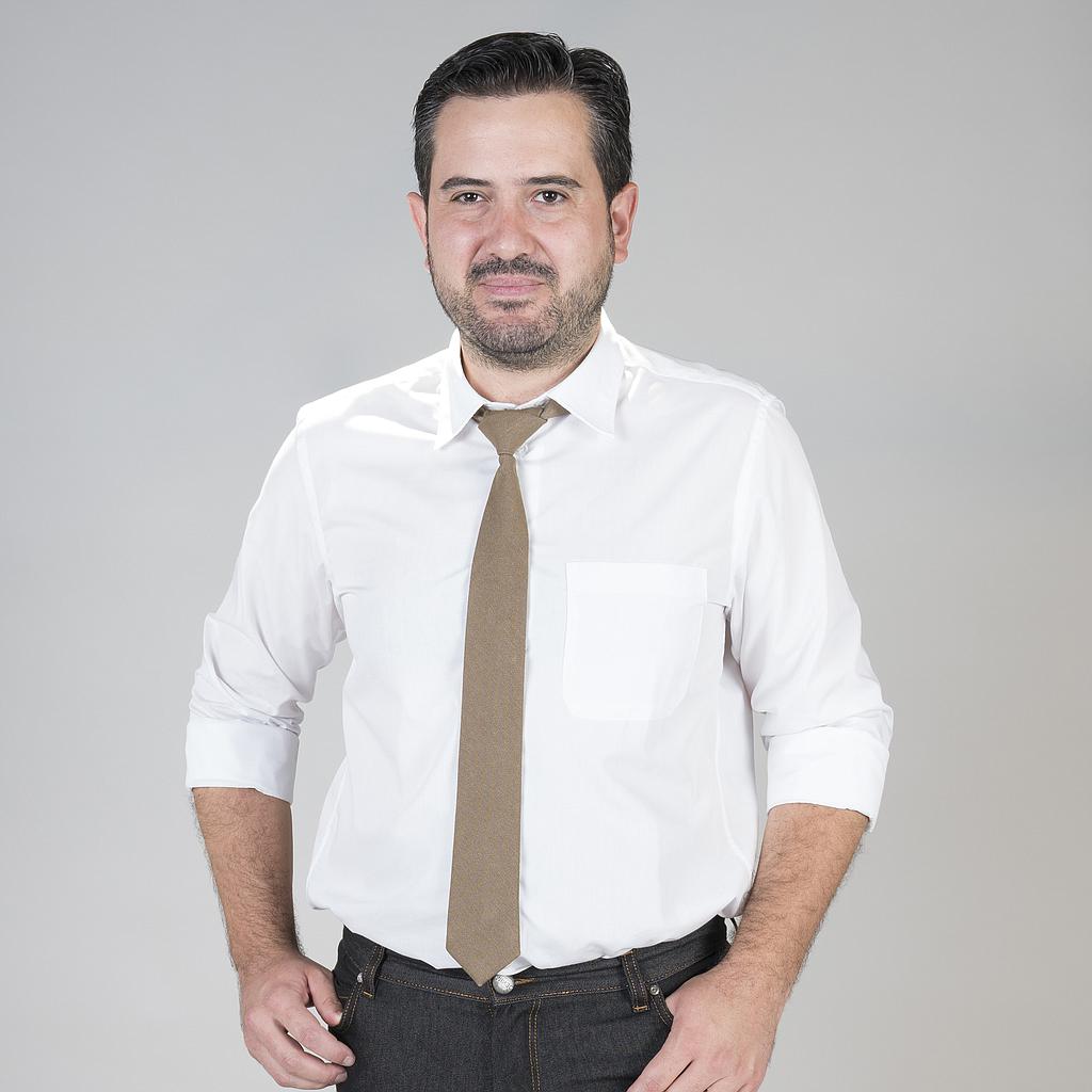 326800-823 - CORBATA CON NUDO DE PALA ESTRECHA ARENA