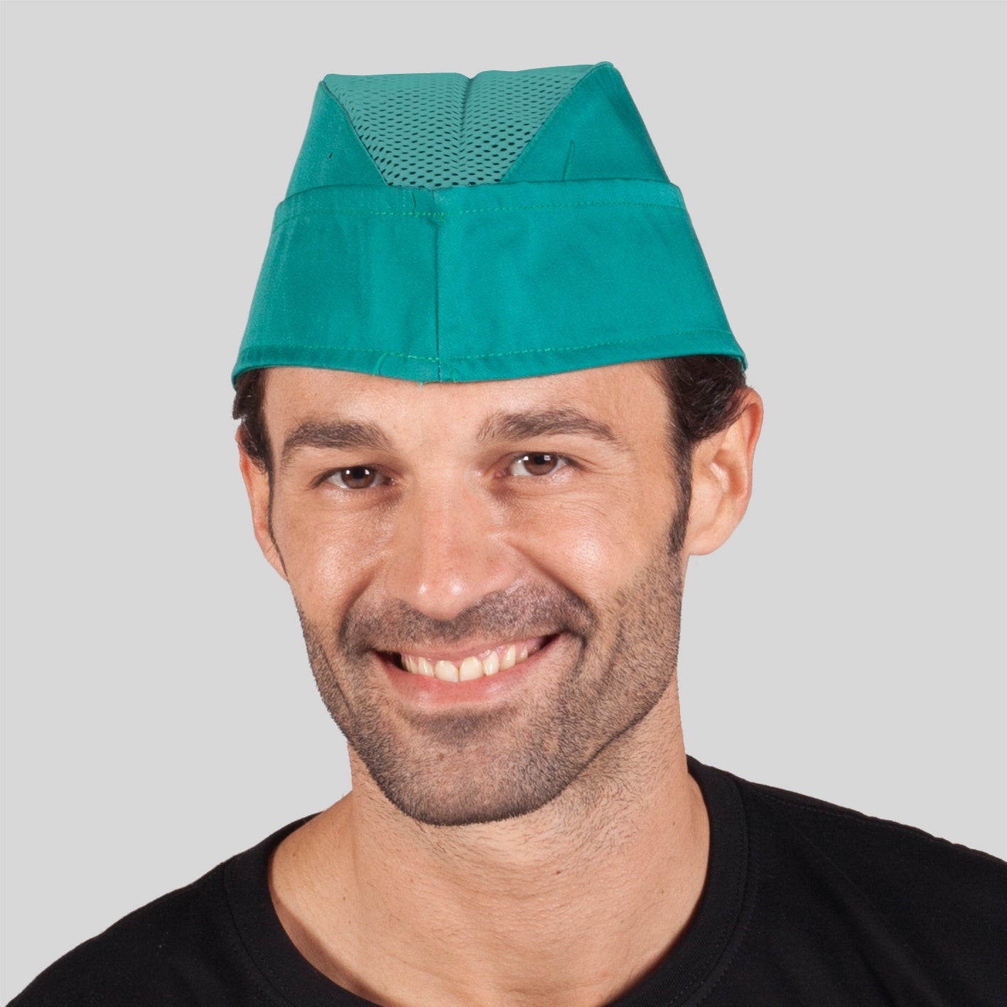 435000-108 - GORRO SARGA COLORES (PAQ. 6 UNID) VERDE