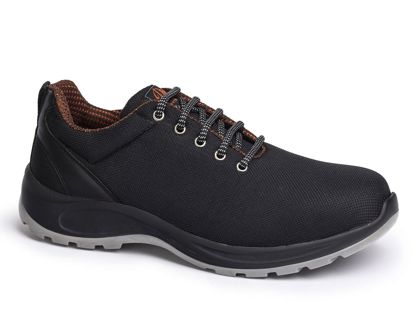 Zapatilla SELLA negro