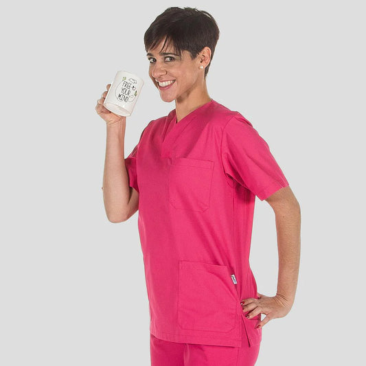 605000-125 - BLUSA SANITARIA UNISEX PICO COLORES FUCSIA